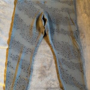 Athleta 7/8 leggings XL- green stars